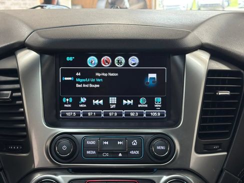 Used 2018 Chevrolet Tahoe LT w/ Luxury Package AWD/4WD image 15