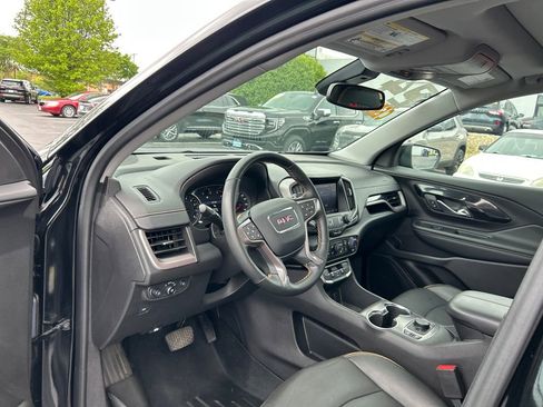 Used 2024 GMC Terrain AT4 AWD/4WD image 20