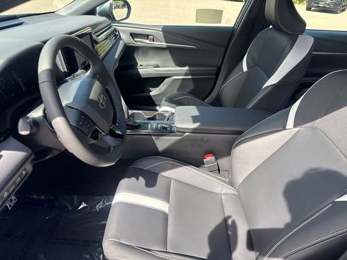 Certified 2025 Toyota Camry SE image 41