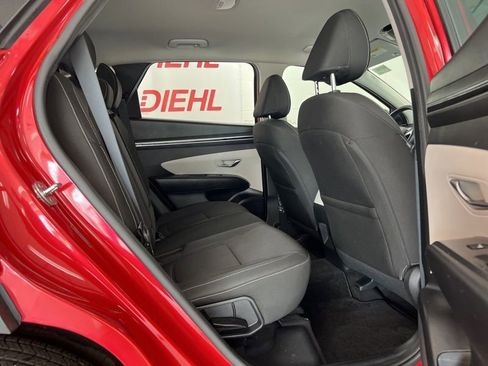 Used 2022 Hyundai Tucson SE AWD/4WD image 10