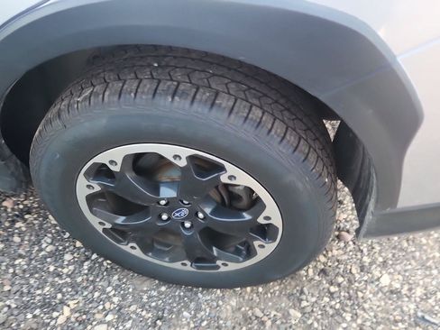 Used 2023 Subaru Crosstrek 2.0i AWD/4WD image 6