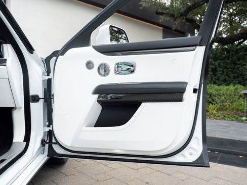 Certified 2023 Rolls-Royce Ghost Black Badge w/ Black Badge Ghost Package image 28