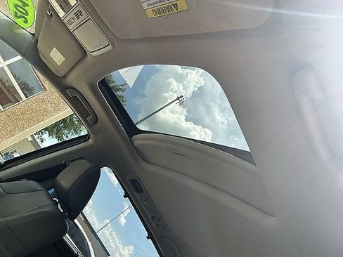 Used 2016 Honda Odyssey EX-L image 17