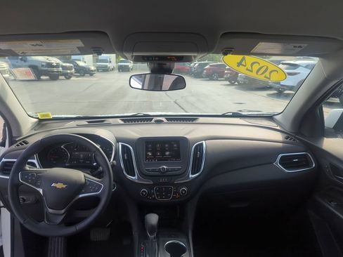 Certified 2024 Chevrolet Equinox LT FWD image 29