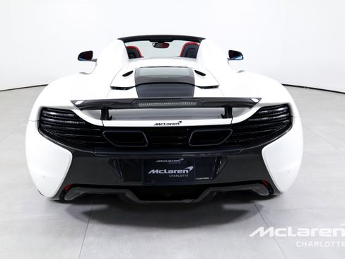 Used 2016 McLaren 650S Spider image 9