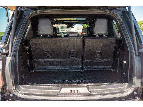 Used 2020 Ford Expedition King Ranch AWD/4WD image 34