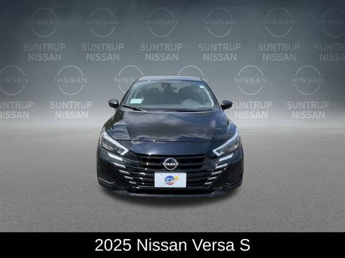 New 2025 Nissan Versa S w/ Trunk Package FWD image 3