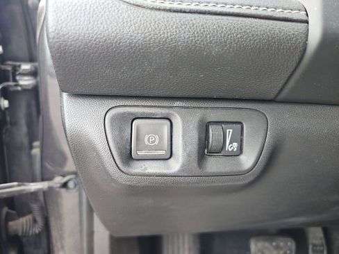 Used 2019 GMC Acadia SLT AWD/4WD image 21