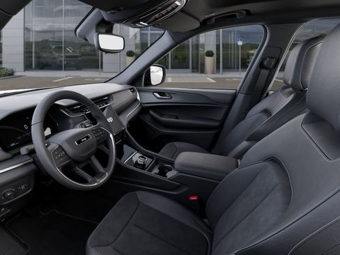 New 2025 Jeep Grand Cherokee L Altitude image 22