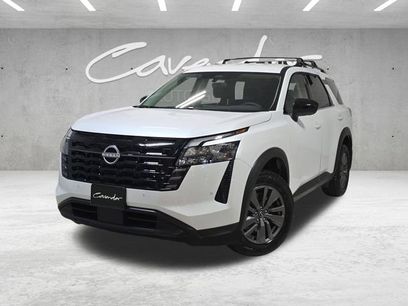 New 2026 Nissan Pathfinder SV
