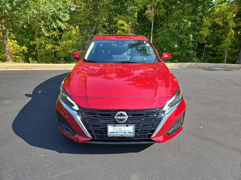 New 2025 Nissan Altima 2.5 SV w/ SV Special Edition Package image 7