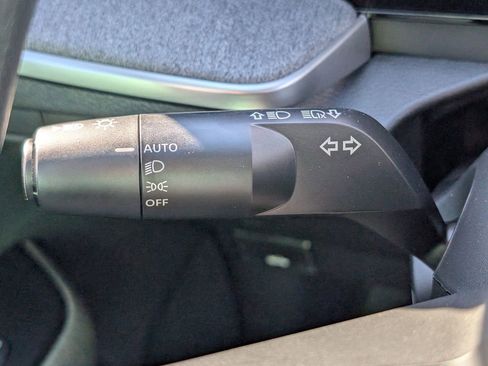 New 2026 Nissan Kicks SV image 24