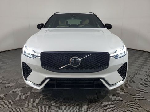 Used 2026 Volvo XC60 B5 Plus w/ Protection Package Premier AWD/4WD image 2