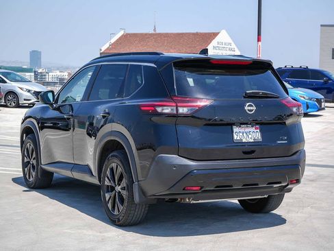 Used 2023 Nissan Rogue SV w/ SV Premium B Package FWD image 8