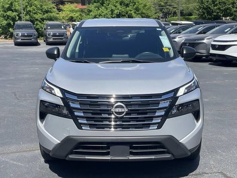Certified 2024 Nissan Rogue S FWD image 11