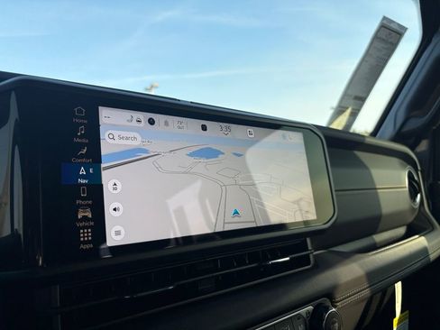 New 2025 Jeep Wrangler Sahara image 24