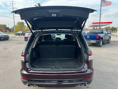 Used 2023 Lincoln Aviator Grand Touring w/ Equipment Group 301A image 15