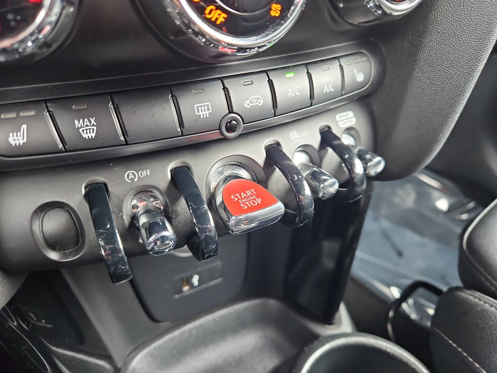 Used 2024 MINI Cooper S FWD image 20