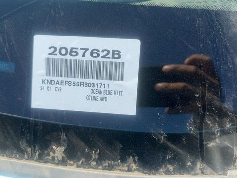 Used 2024 Kia EV9 GT-Line AWD/4WD image 19