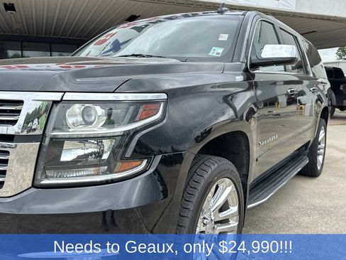 Used 2019 Chevrolet Suburban Premier RWD image 7