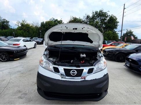 Used 2020 Nissan NV200 SV image 21