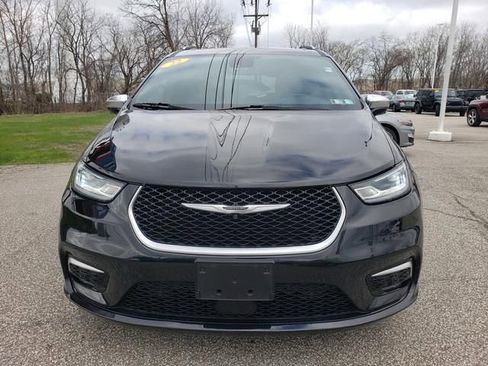 Used 2022 Chrysler Pacifica Pinnacle FWD image 8