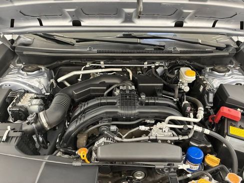 Used 2023 Subaru Crosstrek 2.0i AWD/4WD image 11