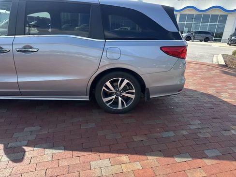 Used 2022 Honda Odyssey Touring image 6