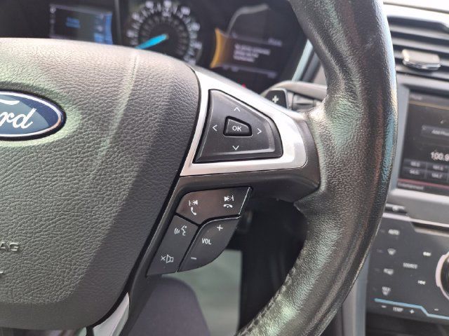 Used 2013 Ford Fusion Titanium w/ Titanium Driver Assist Pkg FWD image 19