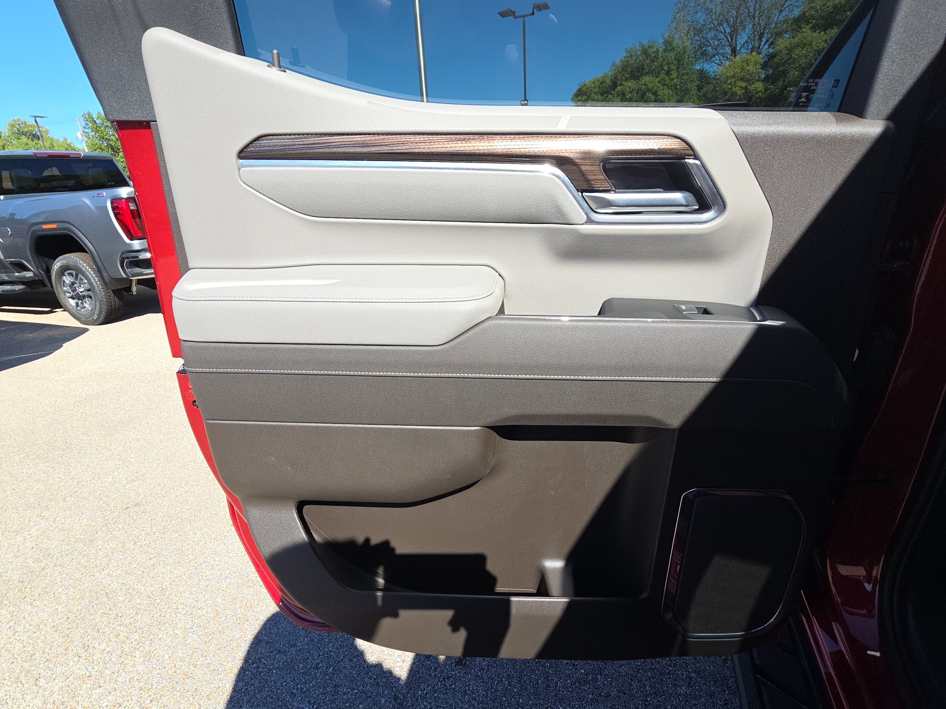 Used 2026 Chevrolet Silverado 1500 RST AWD/4WD image 27