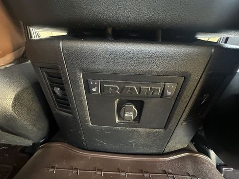 Used 2016 RAM 1500 Laramie Longhorn w/ Convenience Group RWD image 18