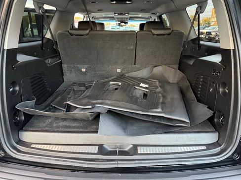 Used 2019 GMC Yukon XL Denali w/ Denali Ultimate Package image 23