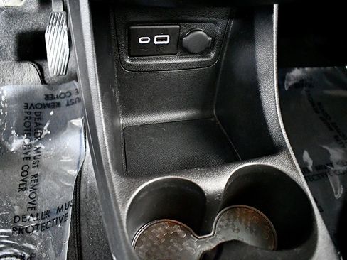 Used 2021 Chevrolet Spark LT image 29