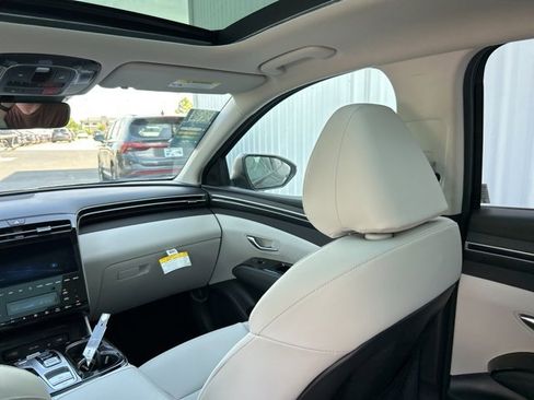 New 2024 Hyundai Tucson SEL image 21