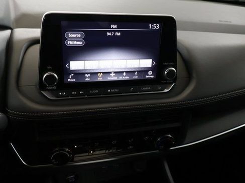 New 2026 Nissan Rogue S image 17