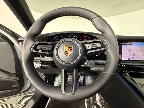 New 2026 Porsche Panamera 4 image 36