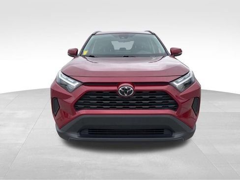 Used 2023 Toyota RAV4 XLE image 2