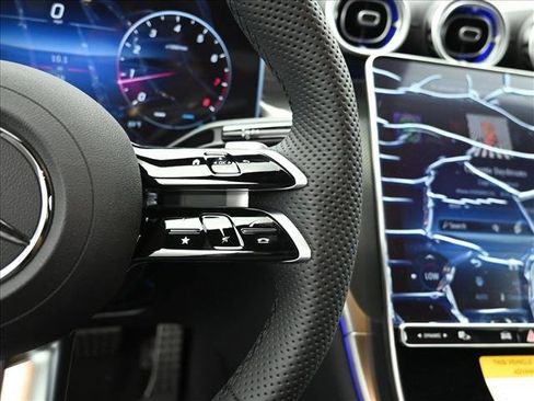 New 2026 Mercedes-Benz GLC 300 4MATIC image 15