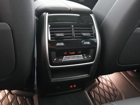 Used 2026 BMW X5 xDrive40i w/ Climate Comfort Package AWD/4WD image 36
