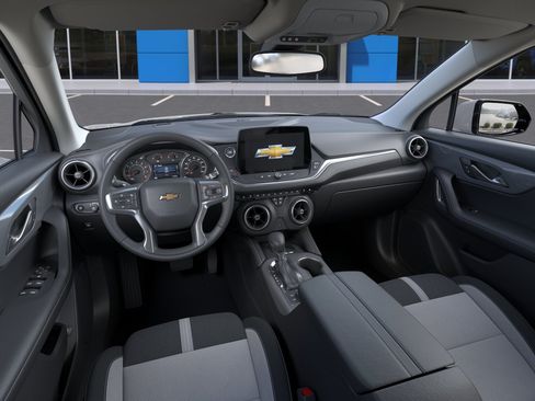 New 2026 Chevrolet Blazer LT w/ Convenience Package FWD image 15