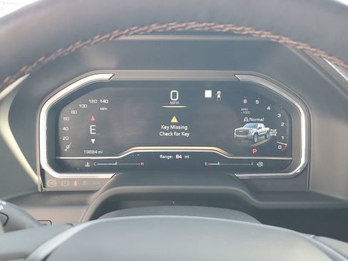 Used 2023 GMC Sierra 1500 AT4 w/ AT4 Preferred Package image 25