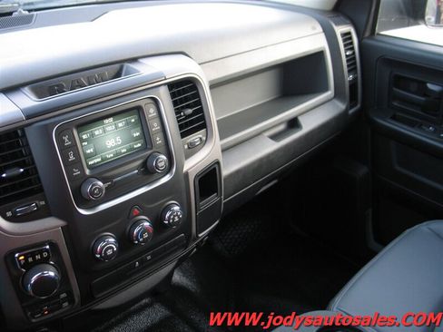 Used 2017 RAM 1500 Tradesman w/ Cold Weather Group AWD/4WD image 19