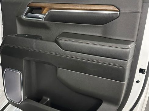 Used 2023 Chevrolet Silverado 1500 High Country w/ High Country Premium Package image 35