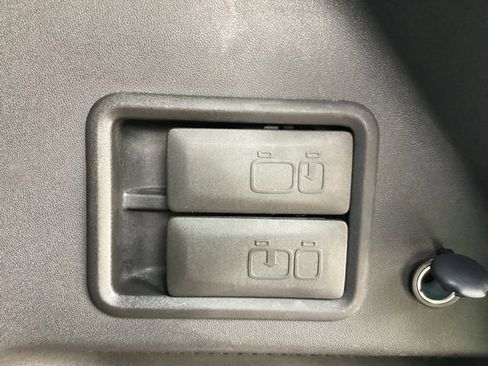 Used 2024 Chevrolet Equinox RS image 11