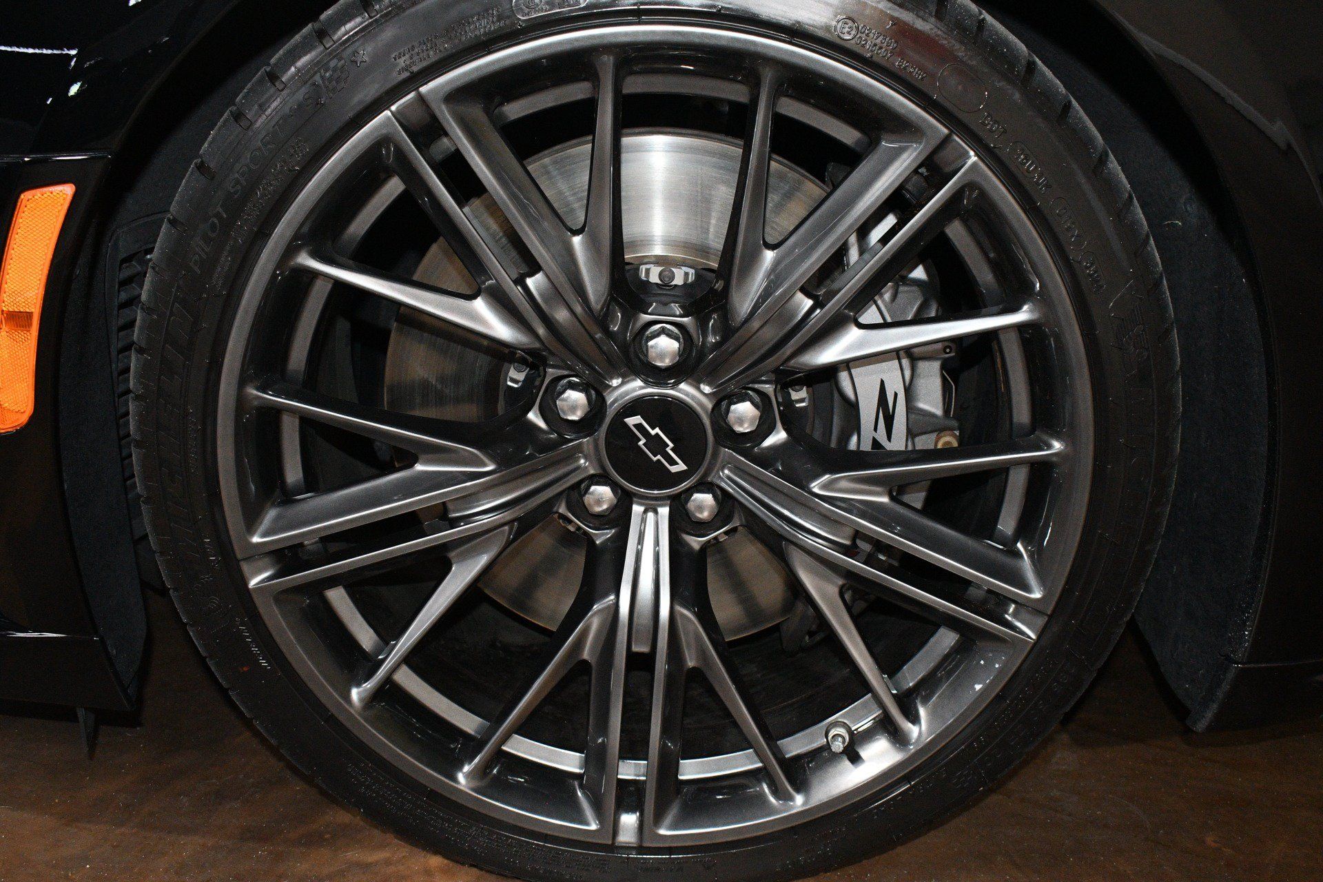 Used 2020 Chevrolet Camaro ZL1 RWD image 65