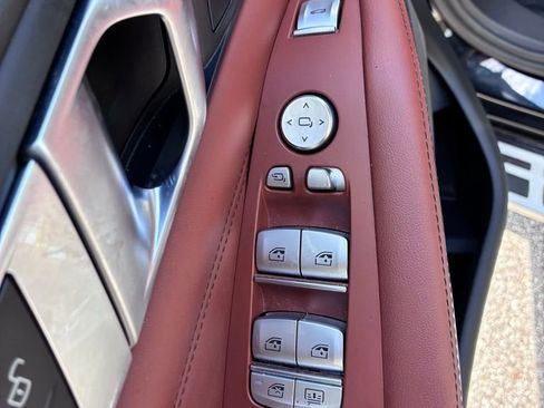 Used 2023 BMW X7 xDrive40i image 22