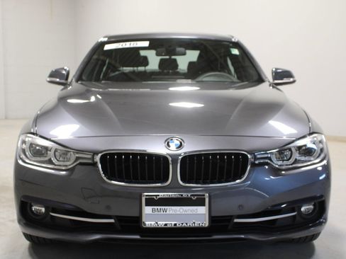 Used 2018 BMW 330i xDrive Sedan w/ Convenience Package AWD/4WD image 13