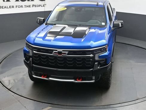 Used 2023 Chevrolet Silverado 1500 ZR2 w/ Technology Package AWD/4WD image 46