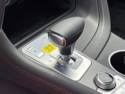 Used 2025 Genesis G70 3.3T Advanced w/ Sport Prestige Package image 15