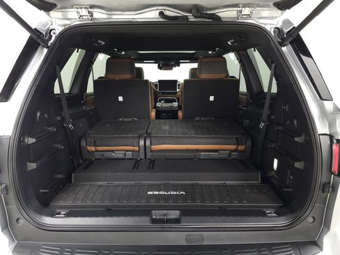 Used 2025 Toyota Sequoia Limited image 8